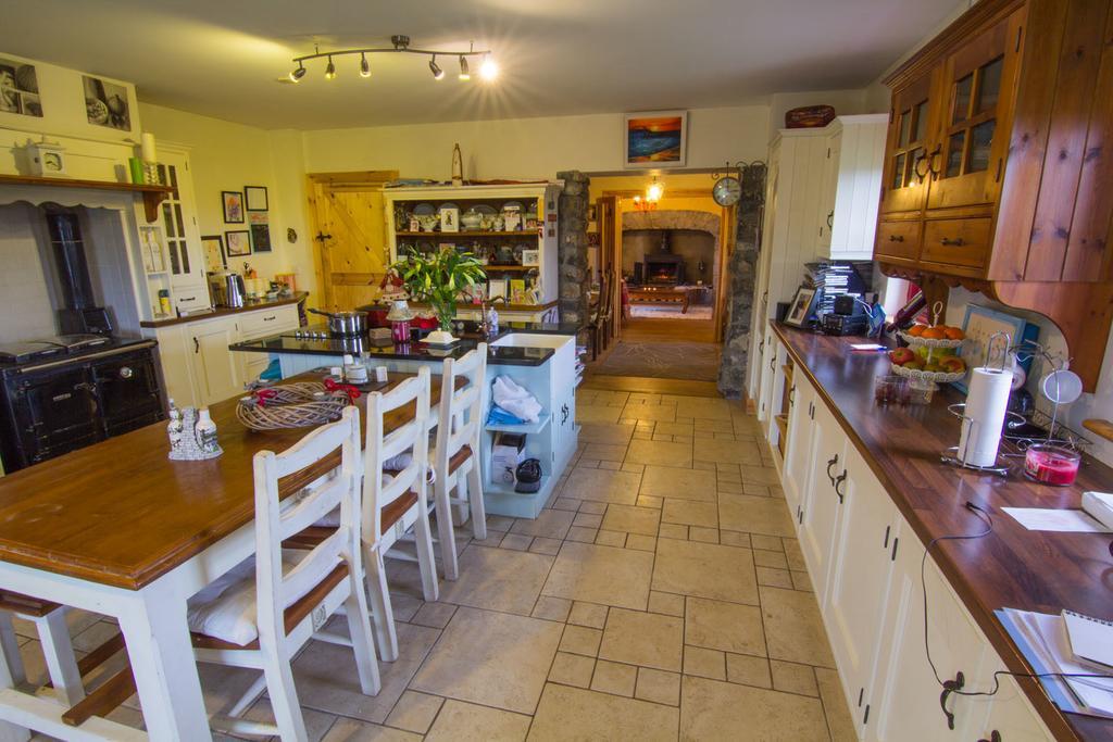 Bed & Breakfast The Thatched *